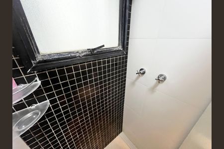 Apartamento à venda com 135m², 3 quartos e 3 vagas Apartamento à venda com 135m², 3 quartos e 3 vagasBanheiro