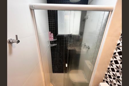 Apartamento à venda com 135m², 3 quartos e 3 vagas Apartamento à venda com 135m², 3 quartos e 3 vagasBanheiro