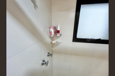 Apartamento à venda com 135m², 3 quartos e 3 vagas Apartamento à venda com 135m², 3 quartos e 3 vagasBanheiro da Suíte