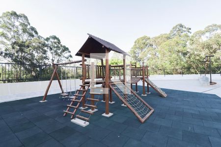 Apartamento à venda com 135m², 3 quartos e 3 vagas Apartamento à venda com 135m², 3 quartos e 3 vagasÁrea comum - Playground