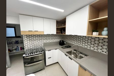 Apartamento à venda com 135m², 3 quartos e 3 vagas Apartamento à venda com 135m², 3 quartos e 3 vagasCozinha