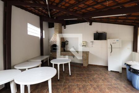 Apartamento à venda com 135m², 3 quartos e 3 vagas Apartamento à venda com 135m², 3 quartos e 3 vagasÁrea comum - Churrasqueira