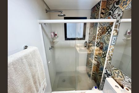 Apartamento à venda com 135m², 3 quartos e 3 vagas Apartamento à venda com 135m², 3 quartos e 3 vagasBanheiro da Suíte