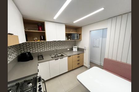 Apartamento à venda com 135m², 3 quartos e 3 vagas Apartamento à venda com 135m², 3 quartos e 3 vagasCozinha