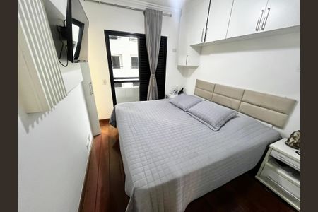 Apartamento à venda com 135m², 3 quartos e 3 vagas Apartamento à venda com 135m², 3 quartos e 3 vagasQuarto Suíte