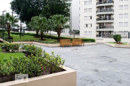 Apartamento à venda com 135m², 3 quartos e 3 vagas Apartamento à venda com 135m², 3 quartos e 3 vagasÁrea externa