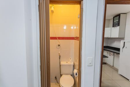 Apartamento para alugar com 120m², 3 quartos e 1 vaga Apartamento para alugar com 120m², 3 quartos e 1 vagaBanheiro de serviço