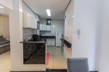 Apartamento para alugar com 120m², 3 quartos e 1 vaga Apartamento para alugar com 120m², 3 quartos e 1 vagaCozinha