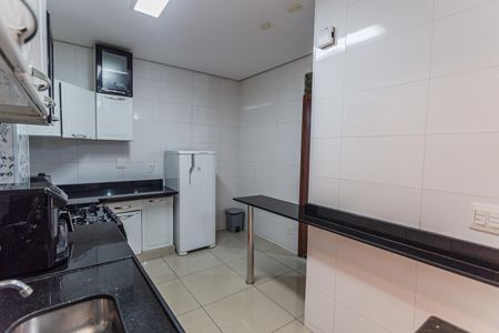 Apartamento para alugar com 120m², 3 quartos e 1 vaga Apartamento para alugar com 120m², 3 quartos e 1 vagaCozinha