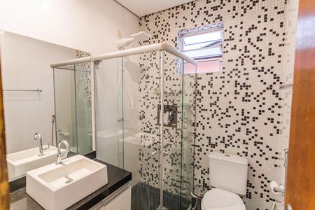 Apartamento para alugar com 120m², 3 quartos e 1 vaga Apartamento para alugar com 120m², 3 quartos e 1 vagaBanheiro Social