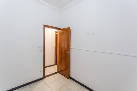 Apartamento para alugar com 120m², 3 quartos e 1 vaga Apartamento para alugar com 120m², 3 quartos e 1 vagaQuarto 3