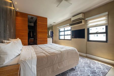 Apartamento à venda com 240m², 2 quartos e 3 vagasSuíte 1