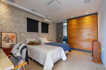 Apartamento à venda com 240m², 2 quartos e 3 vagasSuíte 2