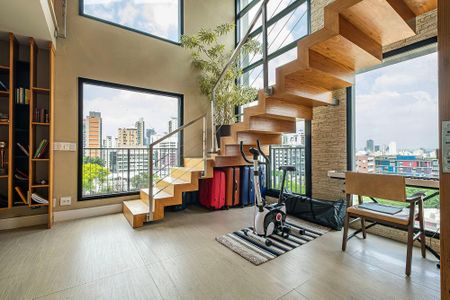 Apartamento à venda com 240m², 2 quartos e 3 vagasSala 2