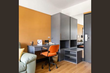 Studio à venda com 32m², 1 quarto e 1 vaga Studio à venda com 32m², 1 quarto e 1 vagaEscritório