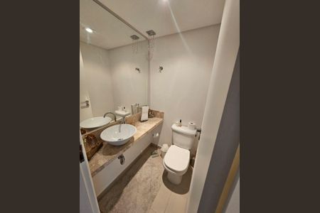 Apartamento à venda com 68m², 1 quarto e 2 vagas Apartamento à venda com 68m², 1 quarto e 2 vagasBanheiro