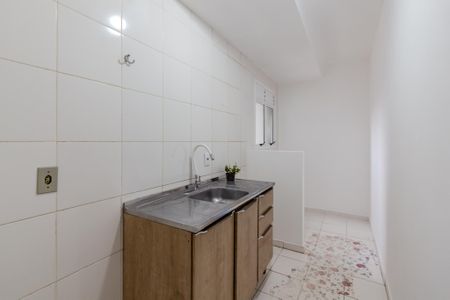 Apartamento à venda com 48m², 2 quartos e 1 vaga Apartamento à venda com 48m², 2 quartos e 1 vagaCozinha e Área de Serviço