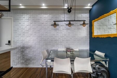 Apartamento à venda com 62m², 2 quartos e 1 vagaSala de Jantar