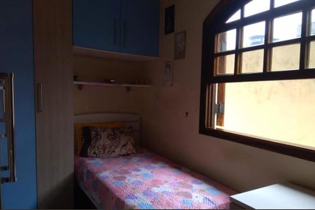 Casa à venda com 192m², 4 quartos e 2 vagas