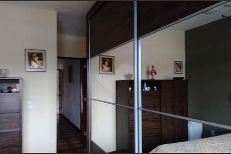 Casa à venda com 192m², 4 quartos e 2 vagas