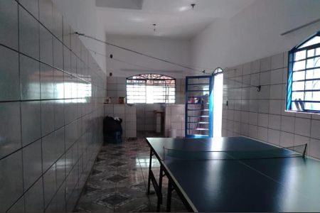 Casa à venda com 192m², 4 quartos e 2 vagas