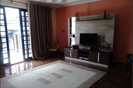 Casa à venda com 192m², 4 quartos e 2 vagas