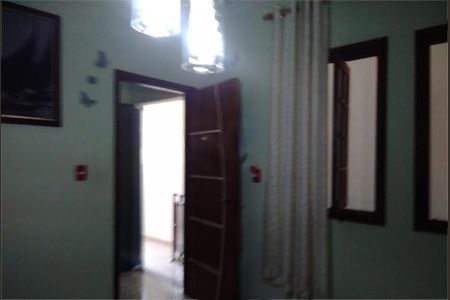 Casa à venda com 192m², 4 quartos e 2 vagas