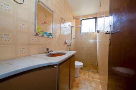 Apartamento à venda com 80m², 3 quartos e 1 vaga Apartamento à venda com 80m², 3 quartos e 1 vagaBanheiro
