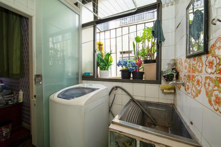 Apartamento à venda com 80m², 3 quartos e 1 vaga Apartamento à venda com 80m², 3 quartos e 1 vagaÁrea de Serviço