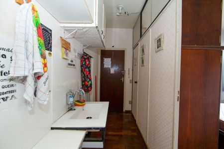 Apartamento à venda com 80m², 3 quartos e 1 vaga Apartamento à venda com 80m², 3 quartos e 1 vagaCorredor