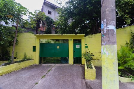 Casa à venda com 350m², 1 quarto e 1 vagaFachada