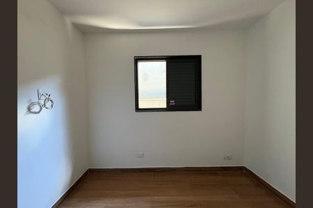 Casa à venda com 300m², 4 quartos e 3 vagas Casa à venda com 300m², 4 quartos e 3 vagasQuarto 1