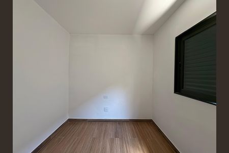 Casa à venda com 300m², 4 quartos e 3 vagas Casa à venda com 300m², 4 quartos e 3 vagasQuarto 3