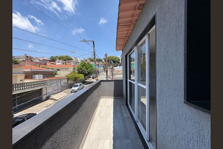 Casa à venda com 300m², 4 quartos e 3 vagas Casa à venda com 300m², 4 quartos e 3 vagasSacada