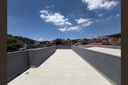 Casa à venda com 300m², 4 quartos e 3 vagas Casa à venda com 300m², 4 quartos e 3 vagasCobertura