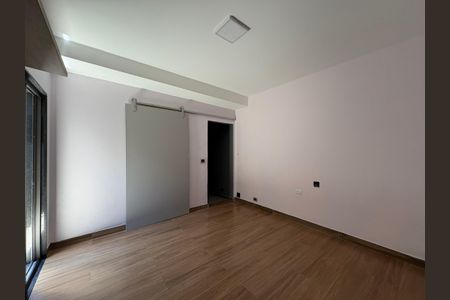 Casa à venda com 300m², 4 quartos e 3 vagas Casa à venda com 300m², 4 quartos e 3 vagasQuarto 4