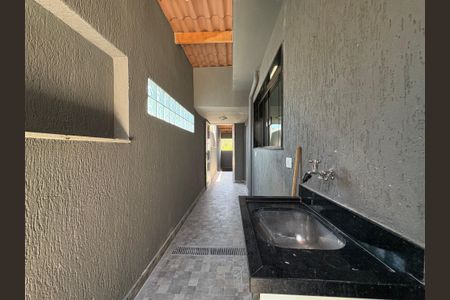 Casa à venda com 300m², 4 quartos e 3 vagas Casa à venda com 300m², 4 quartos e 3 vagasLavanderia 1