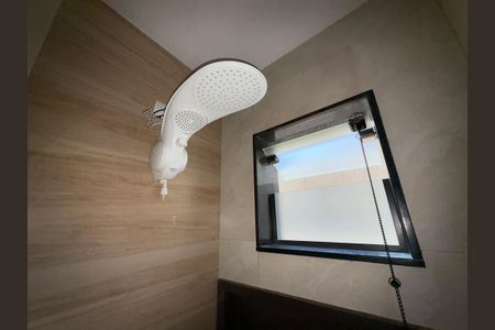 Casa à venda com 300m², 4 quartos e 3 vagas Casa à venda com 300m², 4 quartos e 3 vagasBanheiro 2