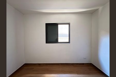 Casa à venda com 300m², 4 quartos e 3 vagas Casa à venda com 300m², 4 quartos e 3 vagasQuarto 2