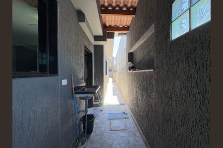 Casa à venda com 300m², 4 quartos e 3 vagas Casa à venda com 300m², 4 quartos e 3 vagasLavanderia 1