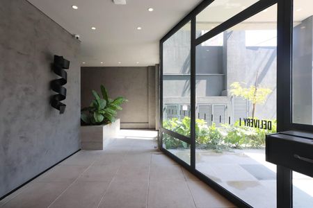 Studio à venda com 31m², 1 quarto e sem vaga Studio à venda com 31m², 1 quarto e sem vagaHall social