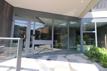 Studio à venda com 31m², 1 quarto e sem vaga Studio à venda com 31m², 1 quarto e sem vagaFachada e portaria