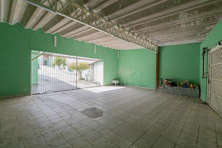 Casa à venda com 315m², 5 quartos e 4 vagasGaragem