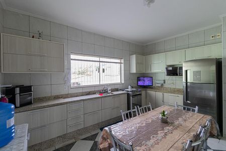 Casa à venda com 315m², 5 quartos e 4 vagasCozinha
