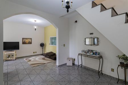 Casa à venda com 315m², 5 quartos e 4 vagasSala