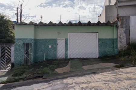 Casa à venda com 315m², 5 quartos e 4 vagasFachada