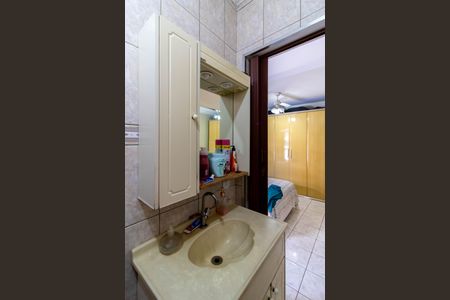 Casa à venda com 98m², 2 quartos e 1 vaga Casa à venda com 98m², 2 quartos e 1 vagaBanheiro da Suíte 1