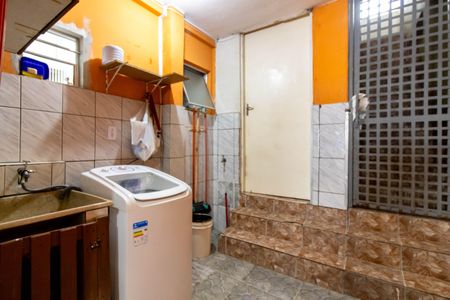 Casa à venda com 98m², 2 quartos e 1 vaga Casa à venda com 98m², 2 quartos e 1 vagaArea de Serviço