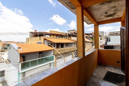 Casa à venda com 98m², 2 quartos e 1 vaga Casa à venda com 98m², 2 quartos e 1 vagaVaranda da Suíte 2