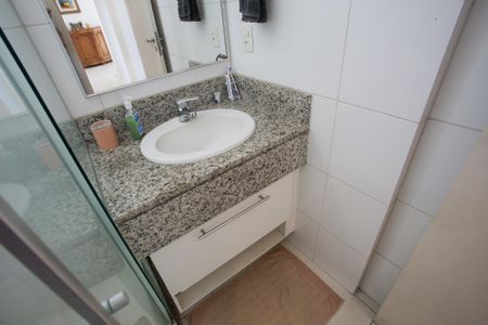 Apartamento à venda com 300m², 4 quartos e 2 vagasBanheiro Social
